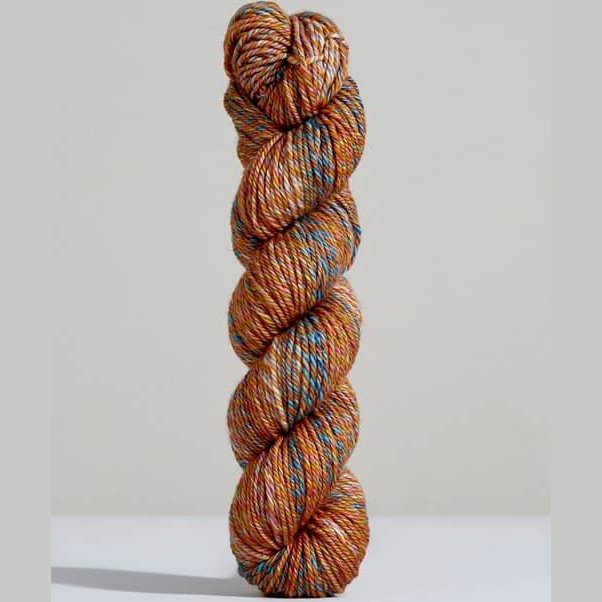 Urth Yarns Spiral Grain Light Worsted